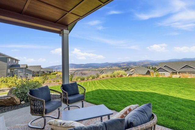 21373 E Chimney Ln, Liberty Lake, WA 99019
