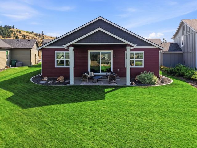 21373 E Chimney Ln, Liberty Lake, WA 99019