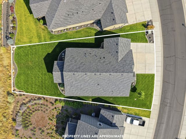 21373 E Chimney Ln, Liberty Lake, WA 99019