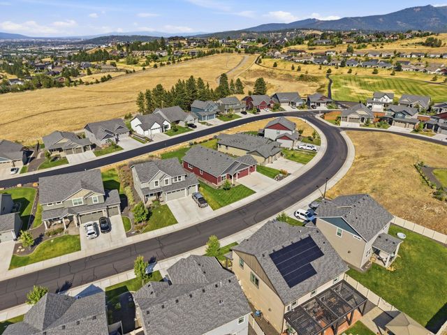 21373 E Chimney Ln, Liberty Lake, WA 99019