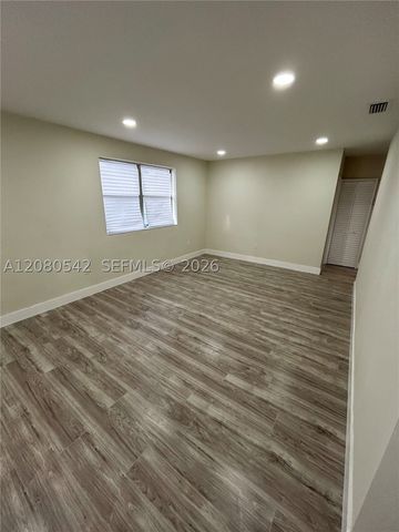 11545 NW 17th Ave, Miami, FL 33167