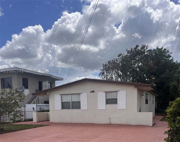 11545 NW 17th Ave, Miami, FL 33167