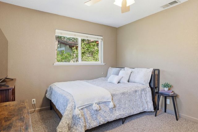 1110 Madrone Ln, Placerville, CA 95667