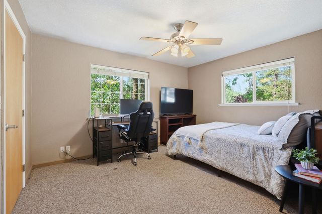1110 Madrone Ln, Placerville, CA 95667