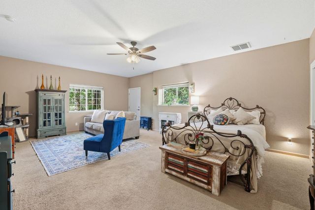 1110 Madrone Ln, Placerville, CA 95667