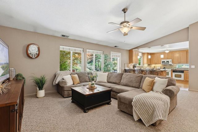 1110 Madrone Ln, Placerville, CA 95667