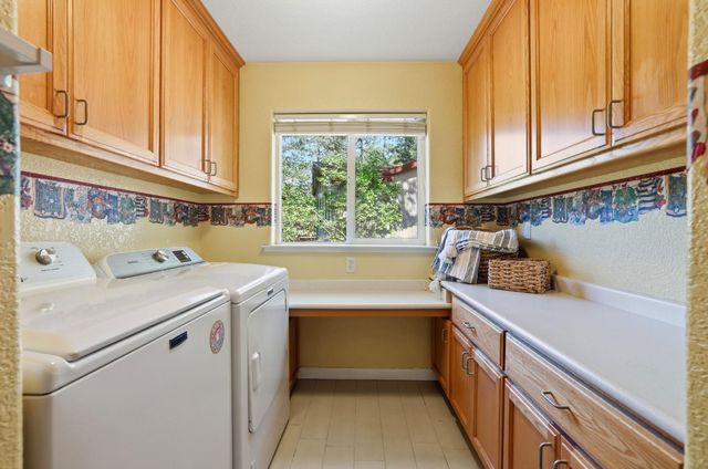 1110 Madrone Ln, Placerville, CA 95667