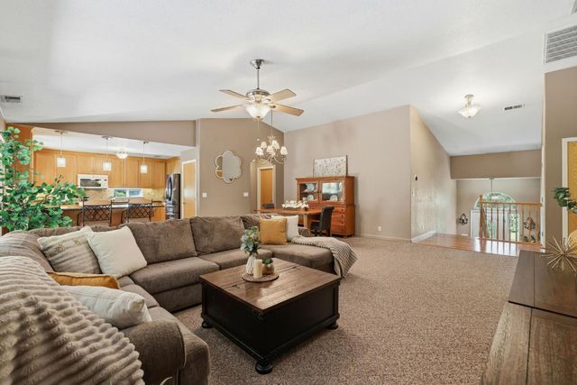 1110 Madrone Ln, Placerville, CA 95667