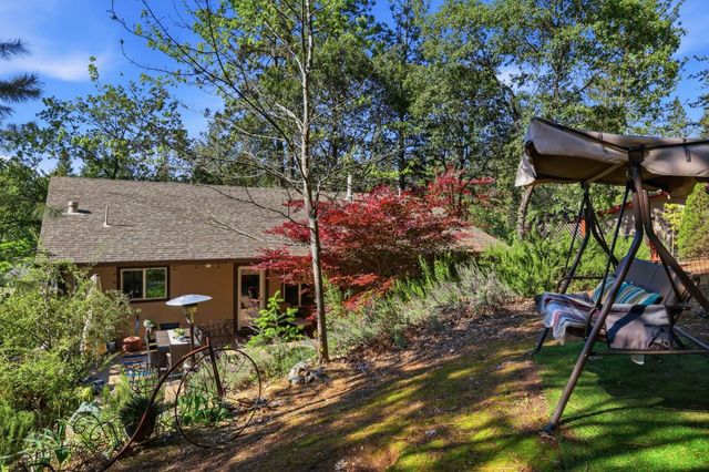1110 Madrone Ln, Placerville, CA 95667