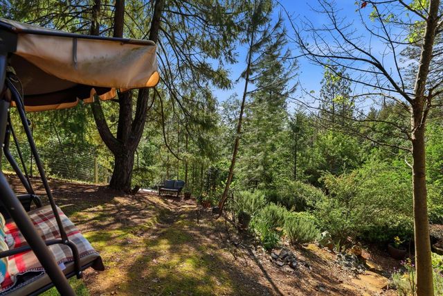 1110 Madrone Ln, Placerville, CA 95667