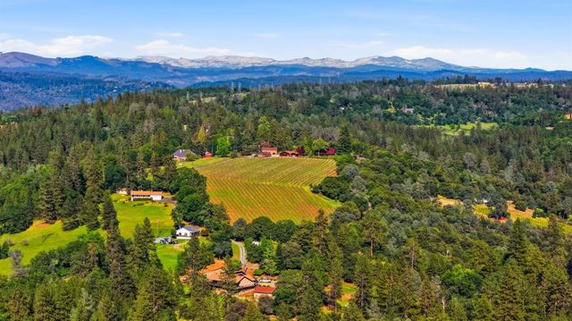 1110 Madrone Ln, Placerville, CA 95667
