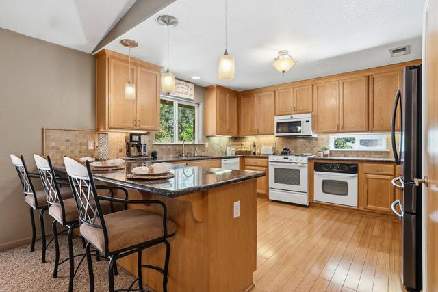 1110 Madrone Ln, Placerville, CA 95667