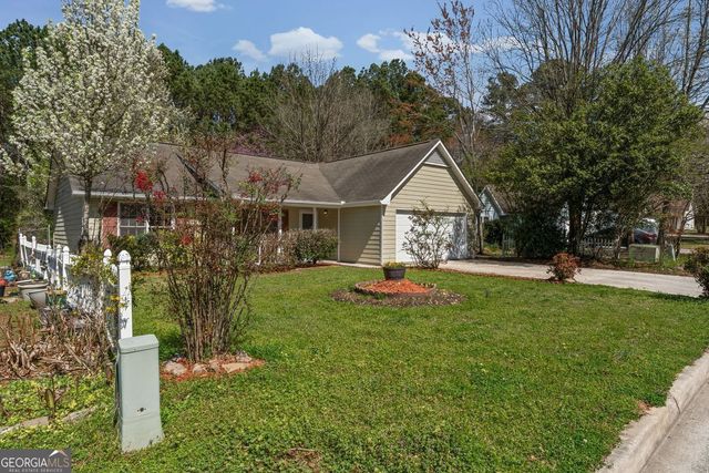 445 Cornwallis Way, Fayetteville, GA 30214