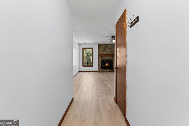 445 Cornwallis Way, Fayetteville, GA 30214