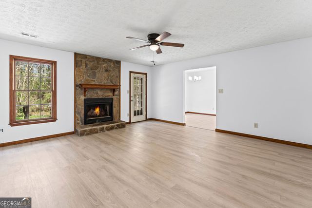 445 Cornwallis Way, Fayetteville, GA 30214