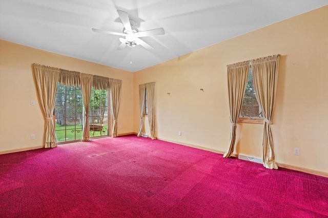 4009 Hickory Knoll ROAD, Hartland, WI 53029