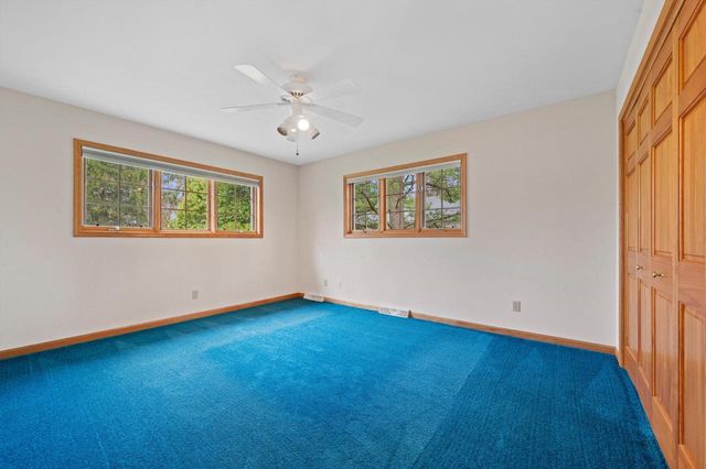 4009 Hickory Knoll ROAD, Hartland, WI 53029