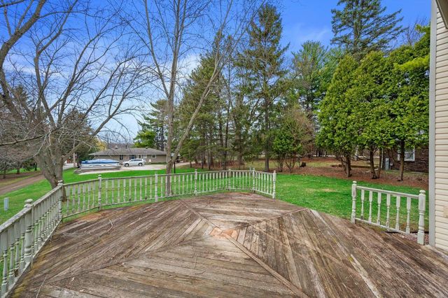 4009 Hickory Knoll ROAD, Hartland, WI 53029