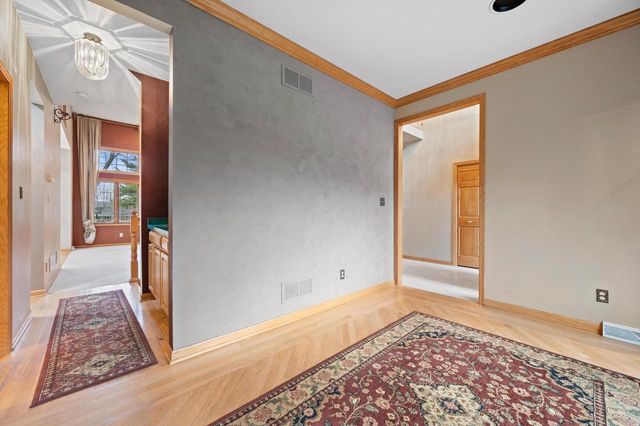 4009 Hickory Knoll ROAD, Hartland, WI 53029