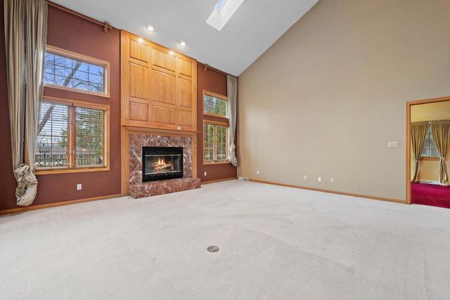4009 Hickory Knoll ROAD, Hartland, WI 53029
