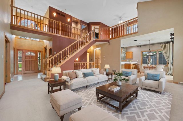 4009 Hickory Knoll ROAD, Hartland, WI 53029
