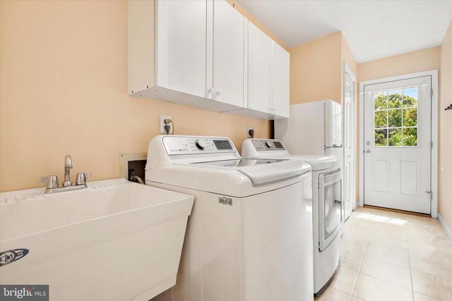 1807 HICKORY WAY, Hatfield, PA 19440