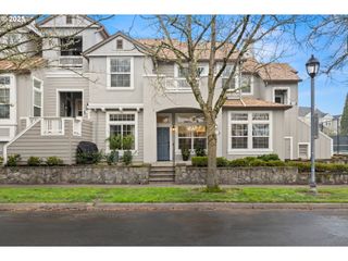 6585 Ne BRIGHTON St, Hillsboro, OR 97124
