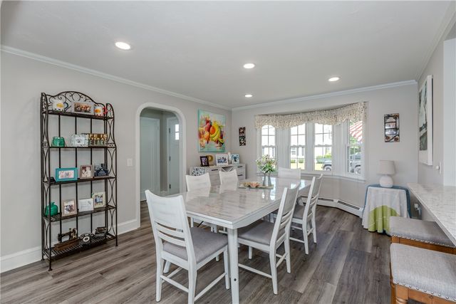 303 Gorton Lake Boulevard, Warwick, RI 02886