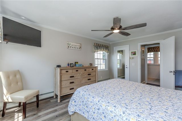 303 Gorton Lake Boulevard, Warwick, RI 02886
