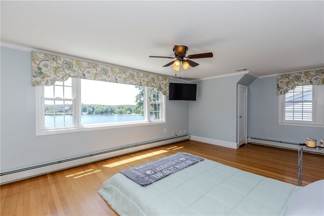 303 Gorton Lake Boulevard, Warwick, RI 02886