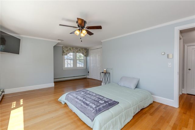 303 Gorton Lake Boulevard, Warwick, RI 02886
