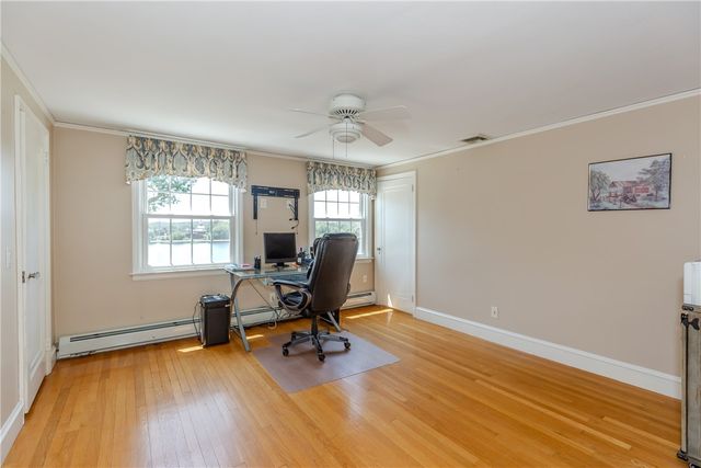 303 Gorton Lake Boulevard, Warwick, RI 02886