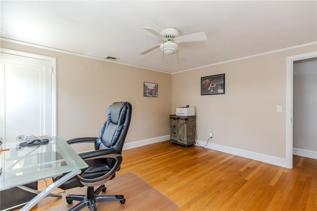 303 Gorton Lake Boulevard, Warwick, RI 02886
