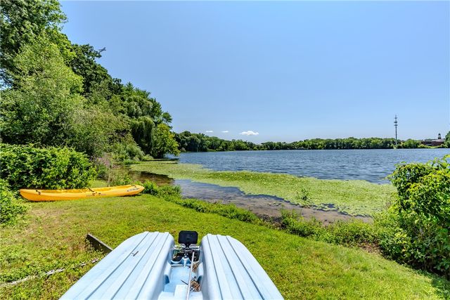 303 Gorton Lake Boulevard, Warwick, RI 02886
