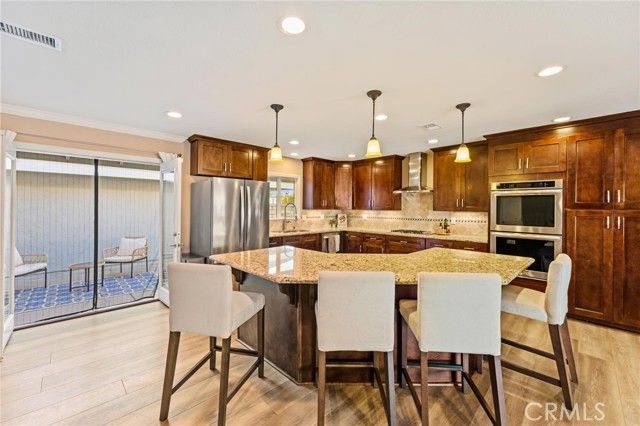 25571 Vesuvia, Mission Viejo, CA 92691