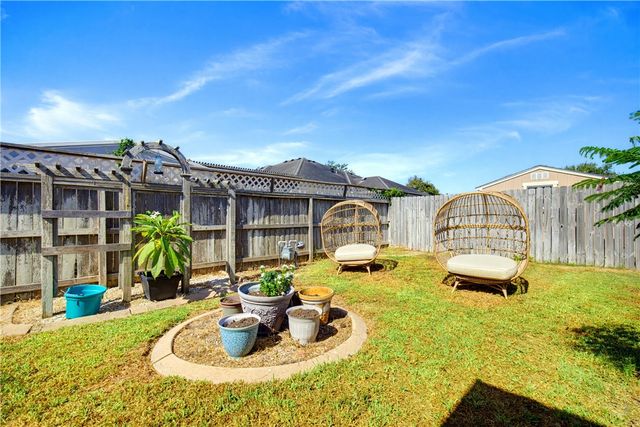 7005 Bodega Bay Dr, Corpus Christi, TX 78414