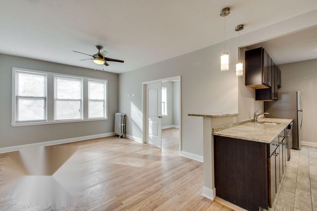 836 E 53rd Street 2S, Chicago, IL 60637