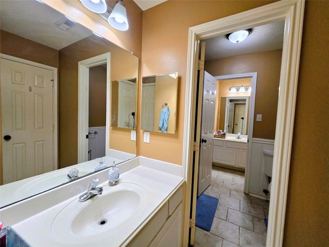 9211 Memorial Grove Drive, Spring, TX 77379