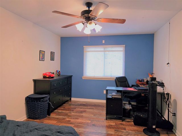 9211 Memorial Grove Drive, Spring, TX 77379