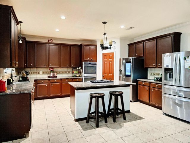 9211 Memorial Grove Drive, Spring, TX 77379