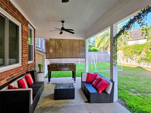 9211 Memorial Grove Drive, Spring, TX 77379