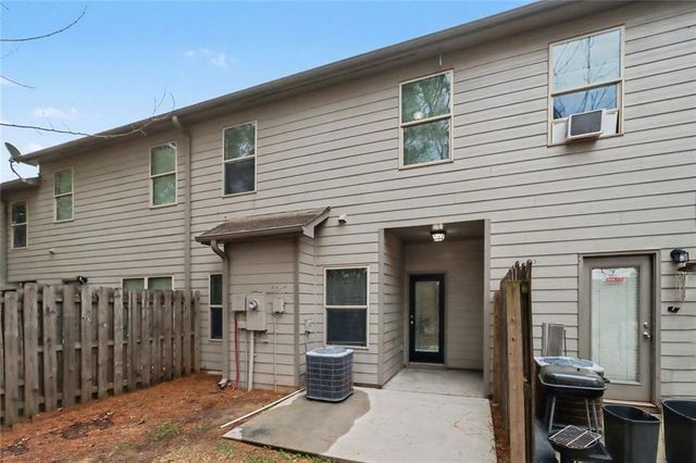 504 Jefferson Chase SE Street, Atlanta, GA 30354