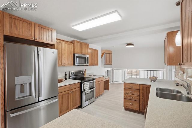 1404 N Chelton Road, Colorado Springs, CO 80909