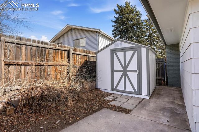 1404 N Chelton Road, Colorado Springs, CO 80909