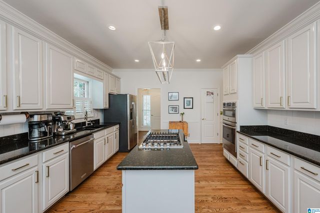 5032 LONGLEAF LANE, Birmingham, AL 35242