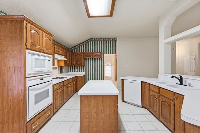 3611 Cedar Creek Lane, Sachse, TX 75048