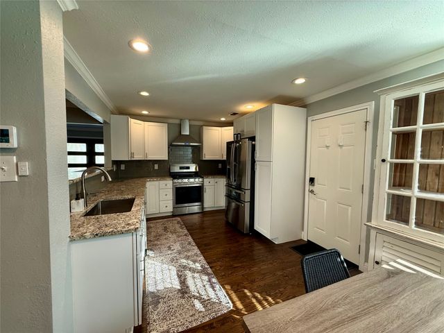 13455 Mill Grove Lane, Dallas, TX 75240