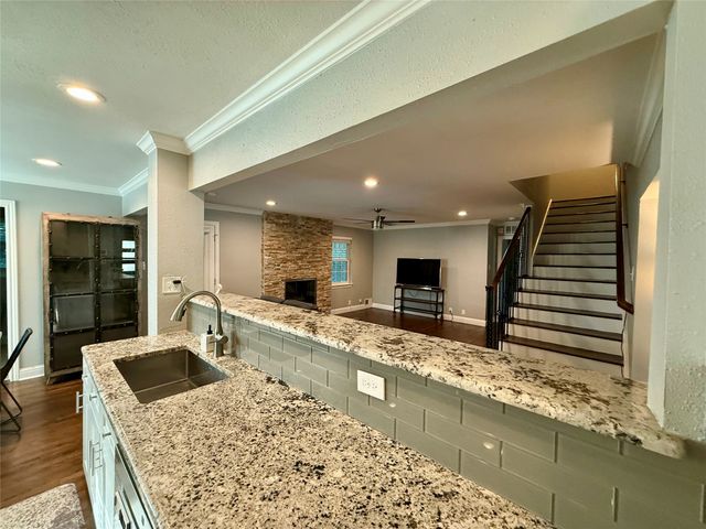 13455 Mill Grove Lane, Dallas, TX 75240
