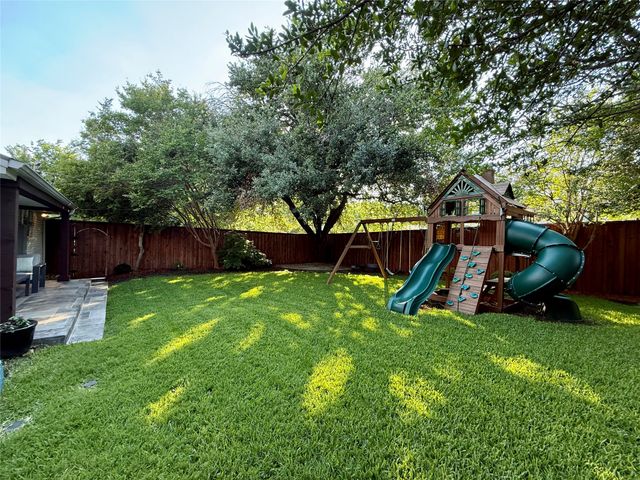 13455 Mill Grove Lane, Dallas, TX 75240