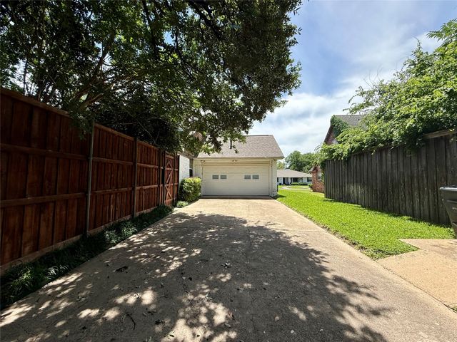 13455 Mill Grove Lane, Dallas, TX 75240